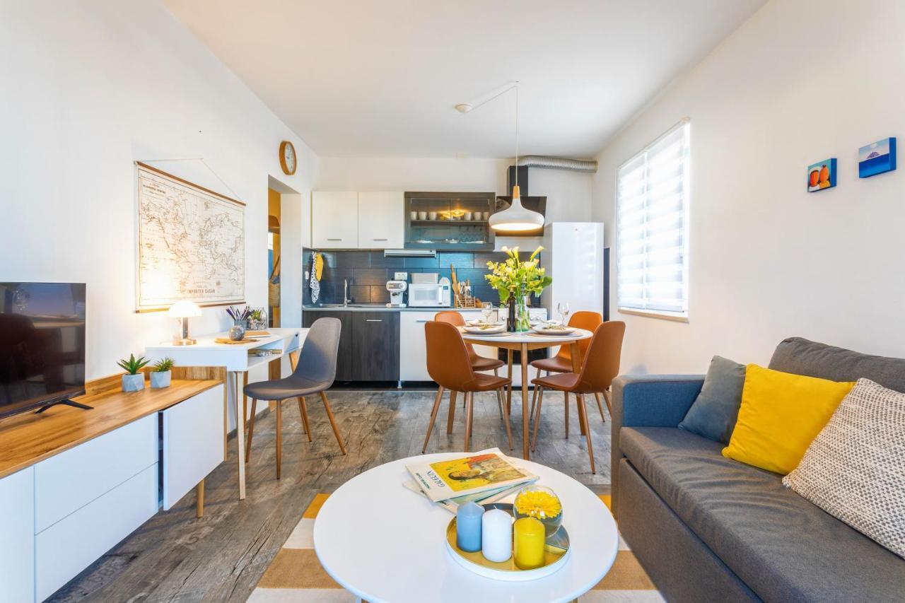 Apartman Olive Supetar Εξωτερικό φωτογραφία