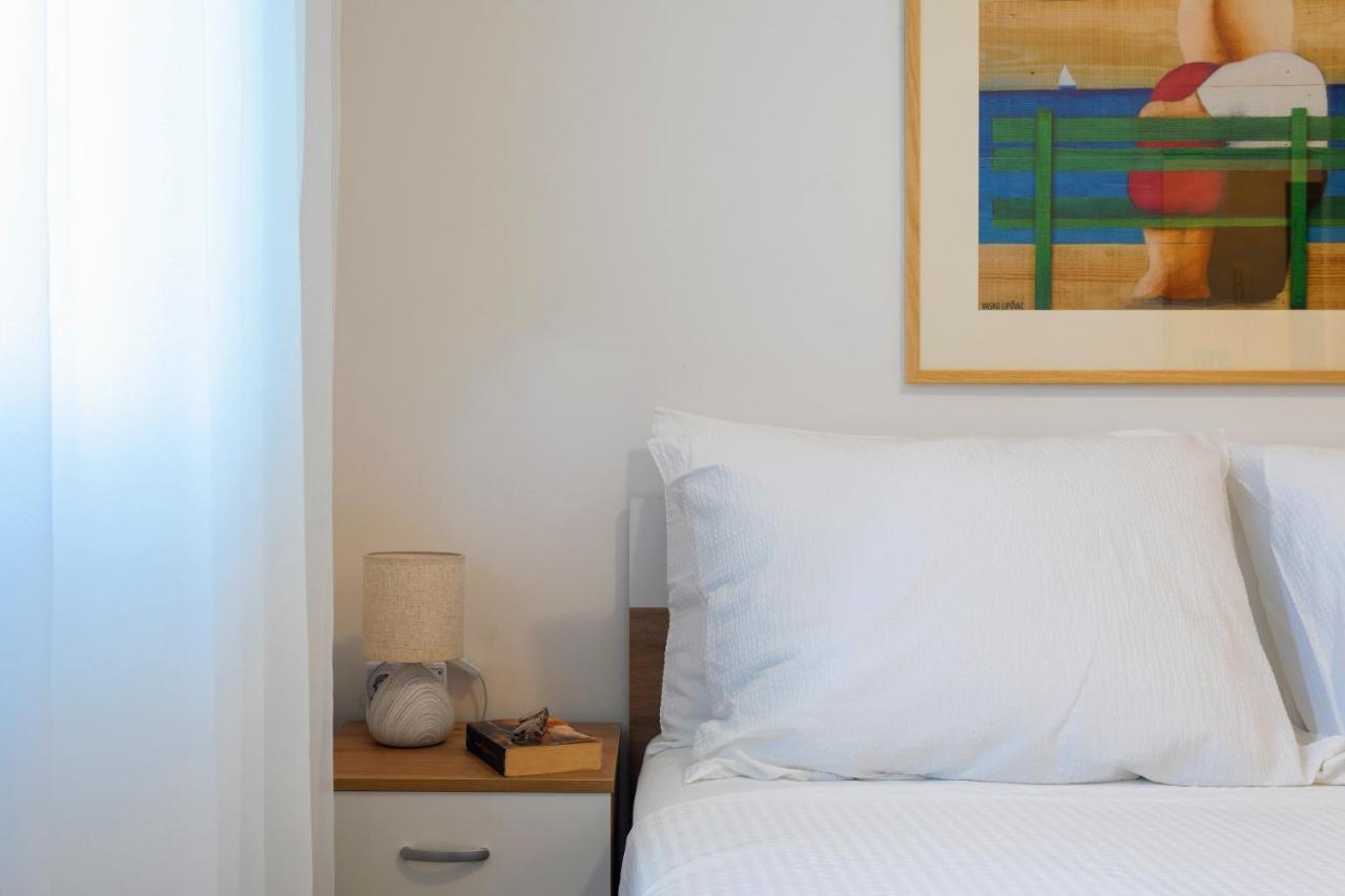 Apartman Olive Supetar Εξωτερικό φωτογραφία